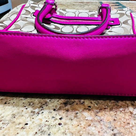 Darling Coach bag 9" H 8" W 3" A In bright pink leather & tan fabric Great cond. - Picture 7 of 7